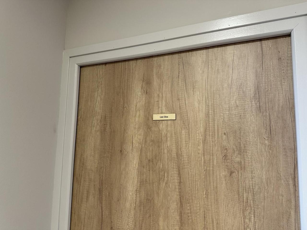 Les Suites Gueguen Chablis Pokój zdjęcie