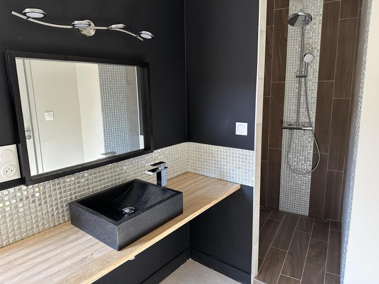 Les Suites Gueguen Chablis Pokój zdjęcie
